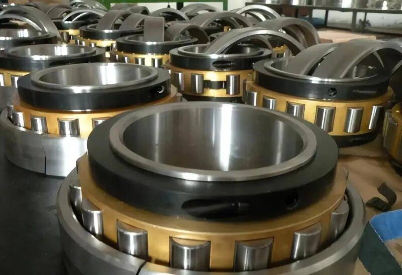 What is the working principle and collaborative method of the automotive braking system and its components?