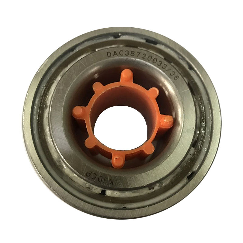 What are the practical methods and techniques for detecting car differential bearing wear?